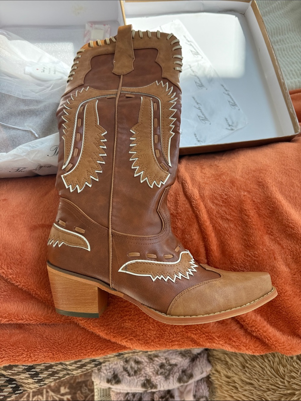 Classic Women's Tan Leather Western Heeled Boots